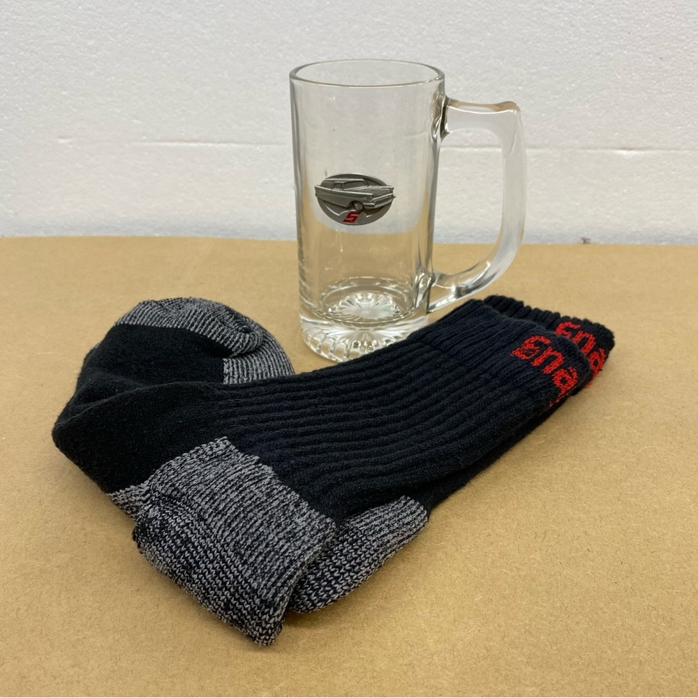 Snap-On Hot Rod Stein Glass with Black Snap-On Work Socks - New!